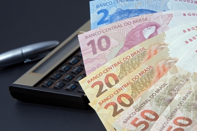 Economia do Brasil encolherá 5,2% por causa de pandemia, prevê Cepal