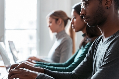  Corte de empregos formais desacelera em junho, mas é recorde no semestre 