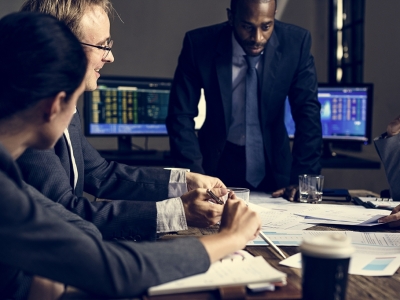 Queda no comércio global deve ficar em 13%, diz diretor-geral da OMC