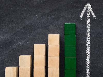 Confiança da Indústria sobe 7,2 pontos, aponta prévia da FGV