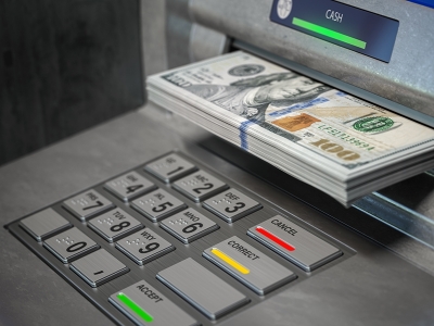 Dólar abre agosto em queda com expectativa de alta da Selic