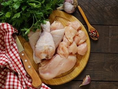 Diferença de preços entre carne de frango e bovina aumenta